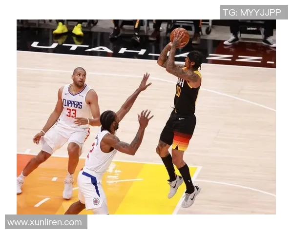 小卡攻防一体21投11中砍下27分5板5助 正负值+9展现全能表现